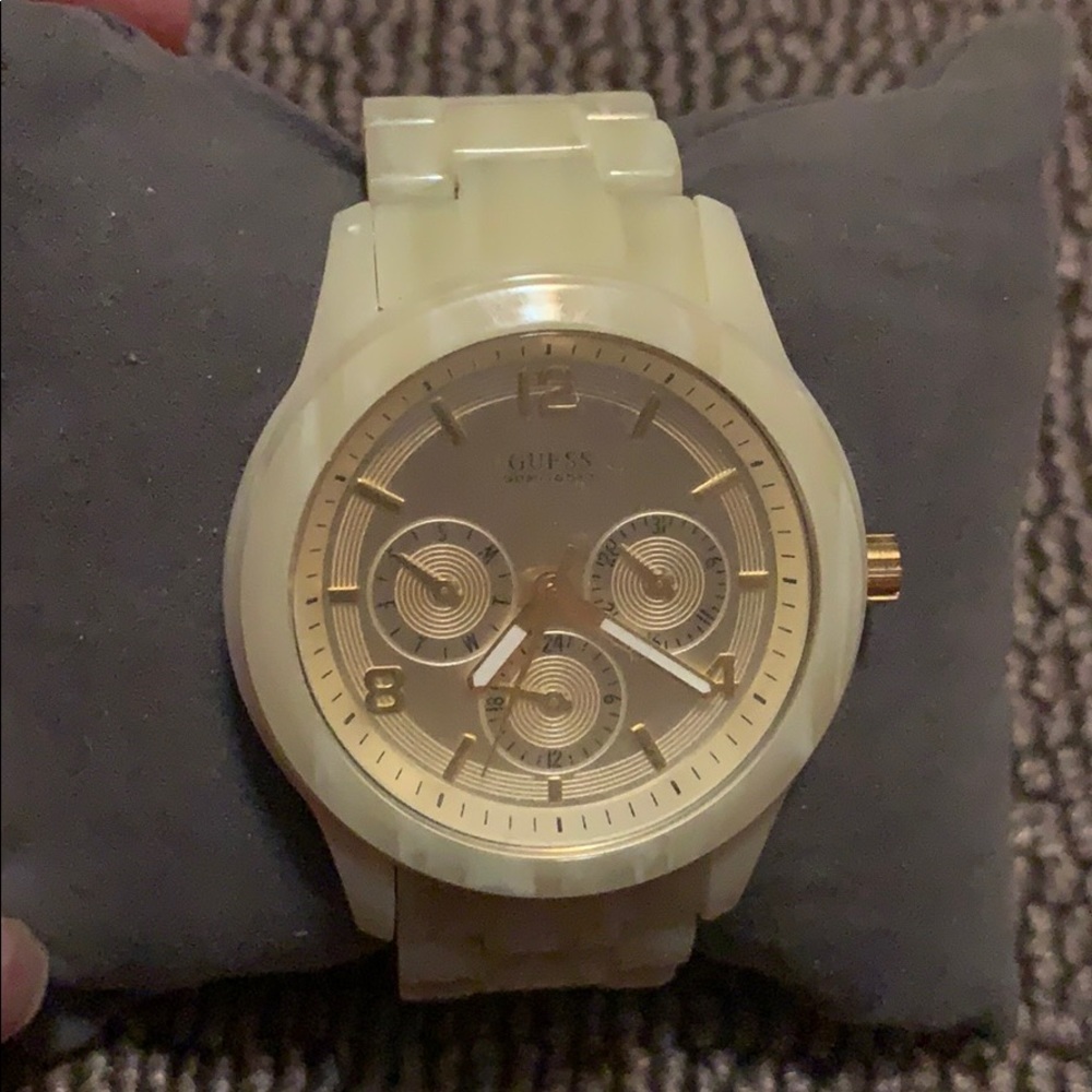 Guess watch